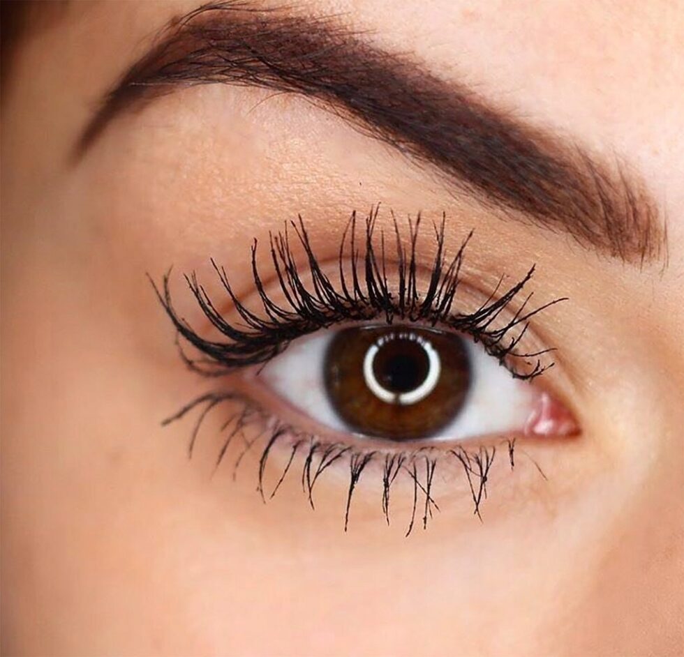 Μάσκαρα REVERS Maxi Look μαύρη